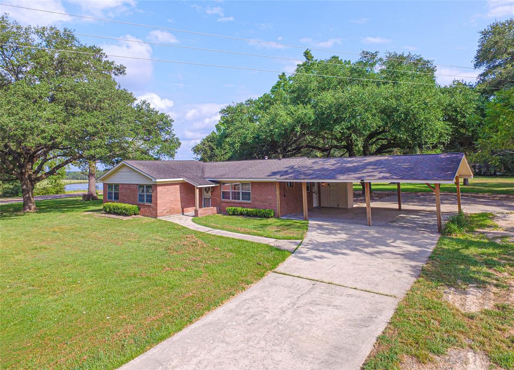 162 State Hwy Loop 177  