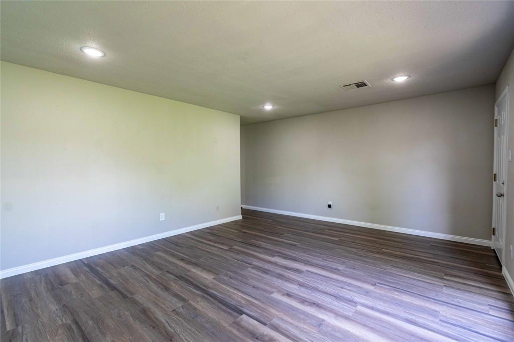 Photo #9: 57790749 Listing 