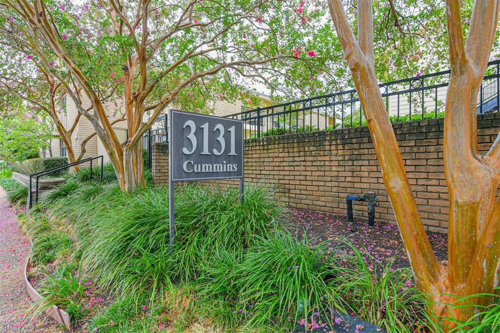 MLS: 30299452 Condo For Sale