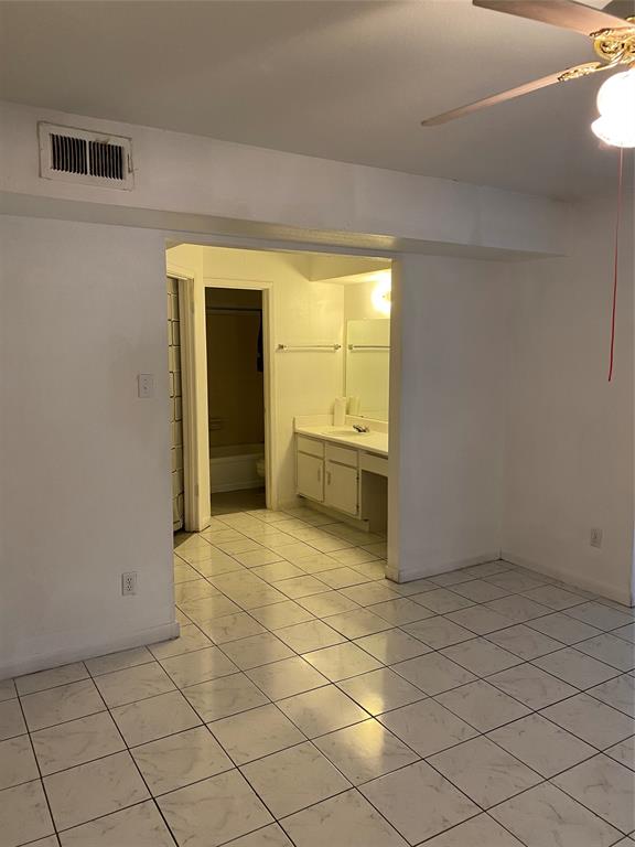 Photo #8: 67851582 Listing 