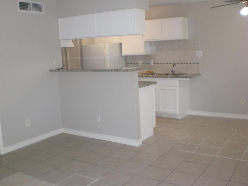 Photo #6: 76994037 Listing 