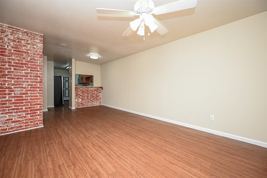 Photo #5: 45792518 Listing 