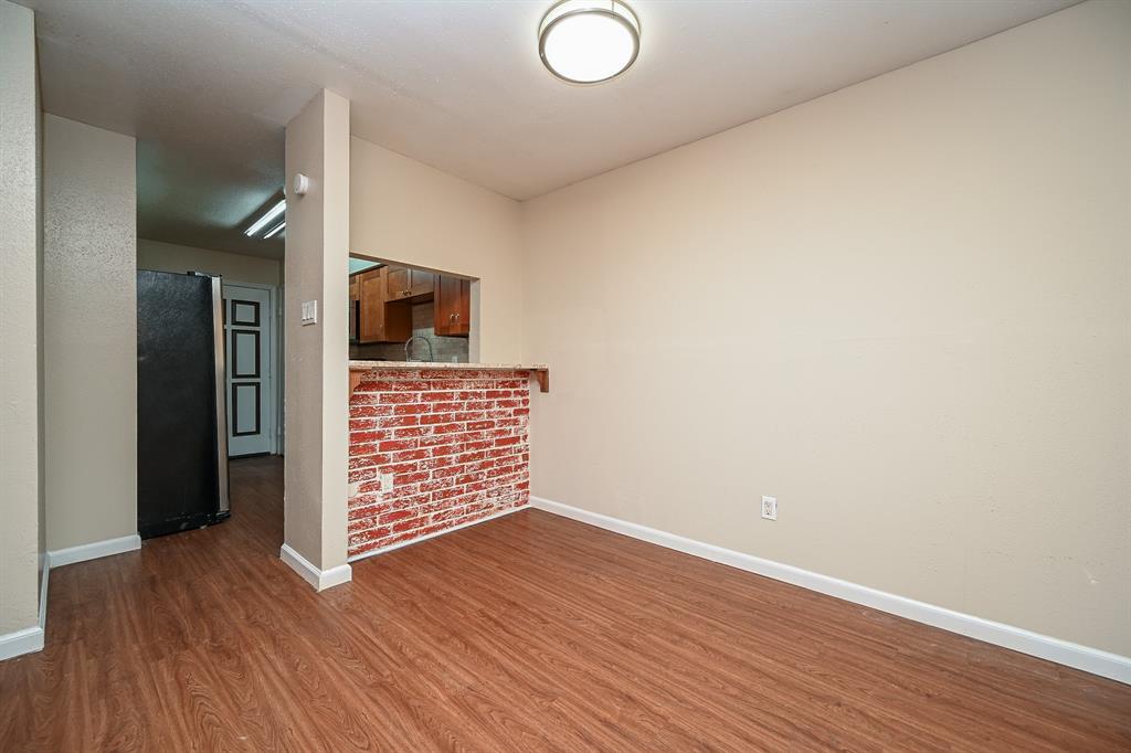 Photo #8: 45792518 Listing 