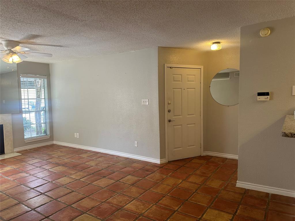 Photo #11: 19545527 Listing 