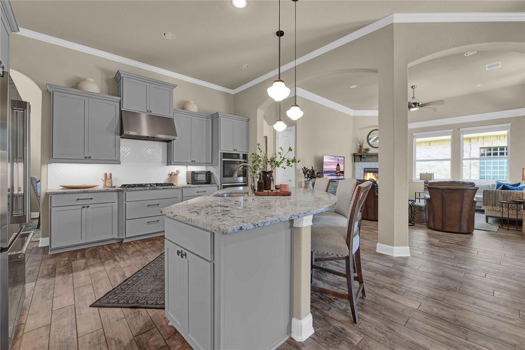 4032 Windsor Chase Dr