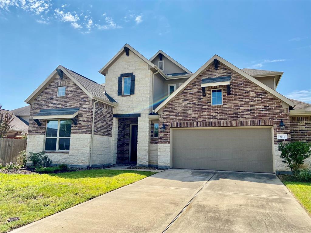 7211 Olwen Ct  