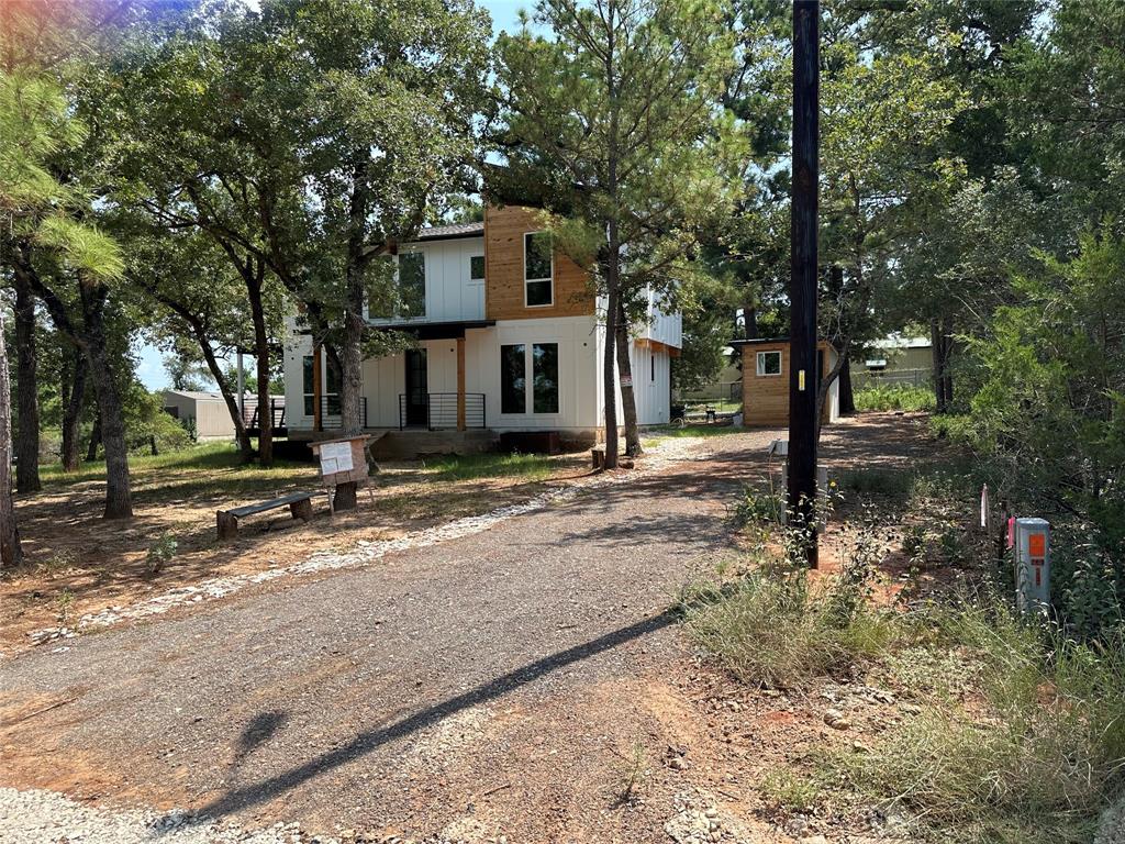 111 Chippewa Trail