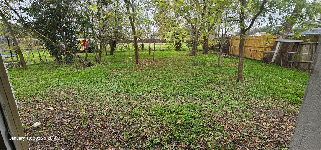 8914 Amblewood Dr  