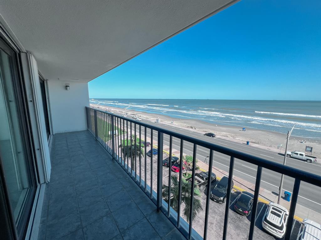 7310 Seawall Blvd Unit 605