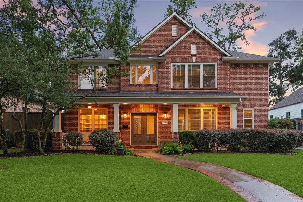 12707 Cobblestone Dr