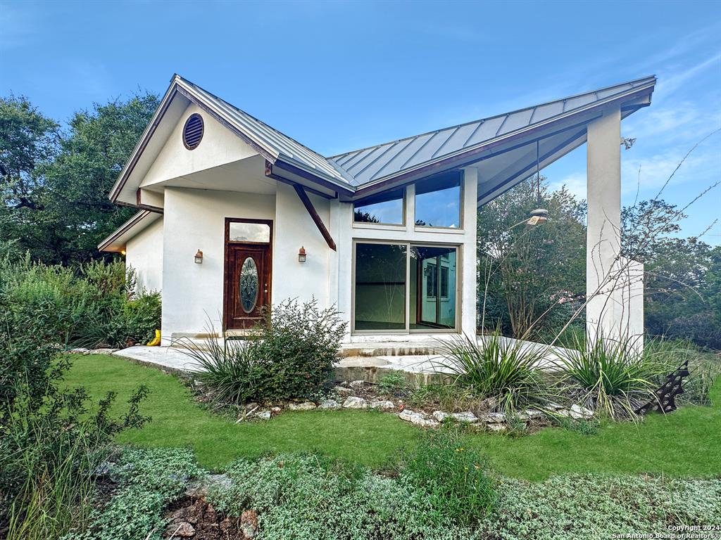 107 SHARPS DR  