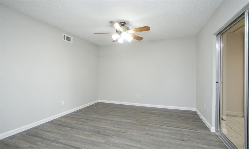 Photo #10: 38744876 Listing 