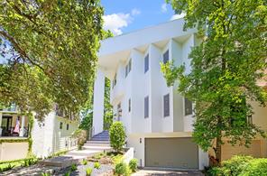 10 Farther, Houston, TX, 77024