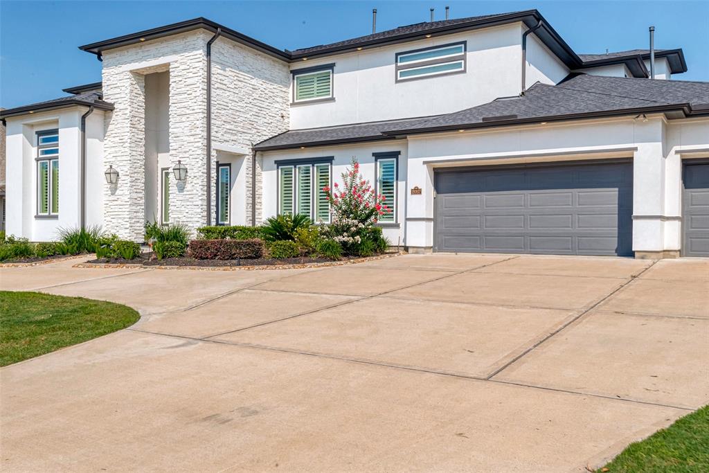 18007 Blue Ridge Shrs Dr