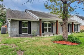 10402 Bob White, Houston, TX, 77096