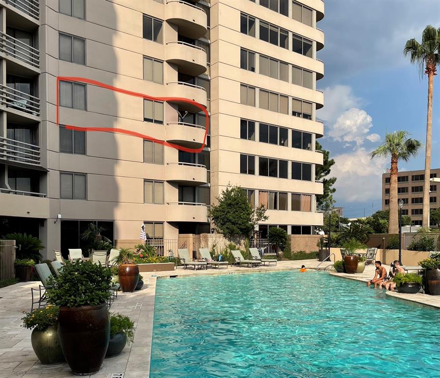 3525 Sage Rd Unit 402  