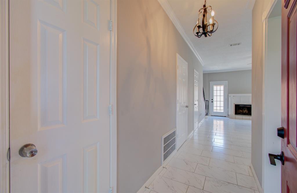 Photo #4: 96628106 Listing 