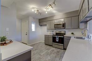 5661 Birchmont Dr Unit 5