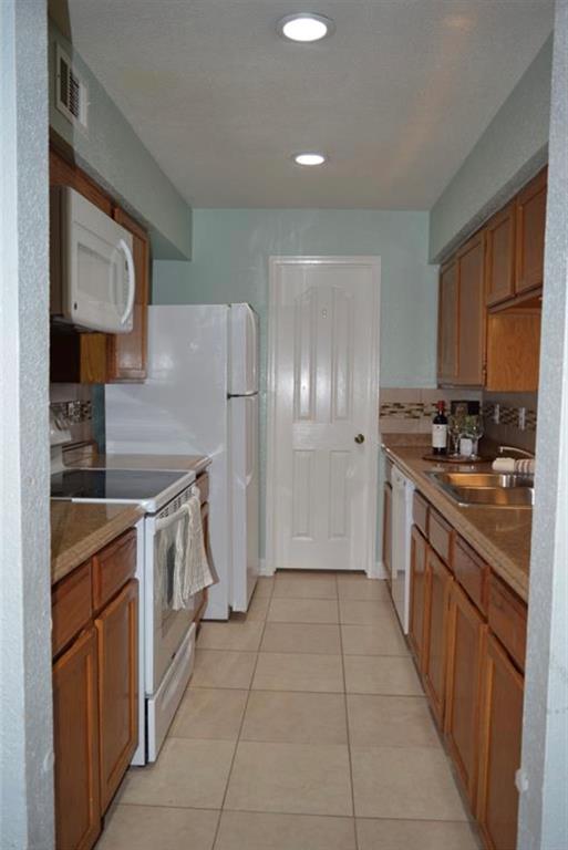 Photo #8: 50167193 Listing 