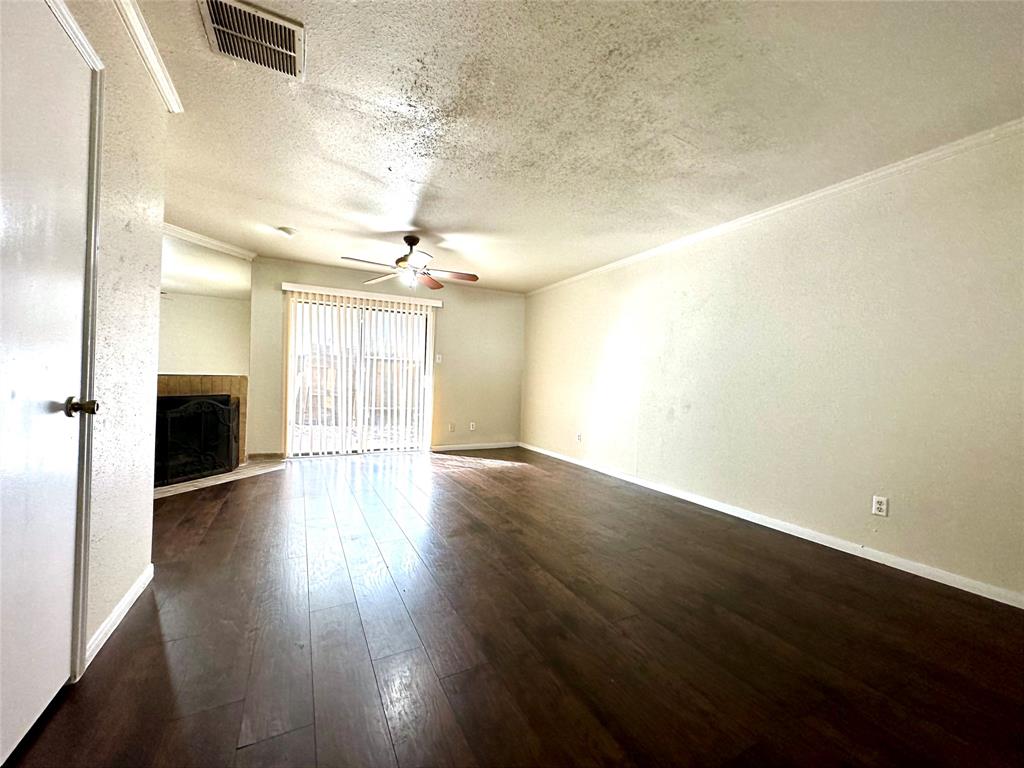 Photo #5: 60690147 Listing 