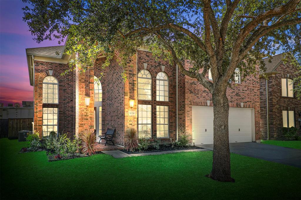 10324 Apple Tree Cir S  