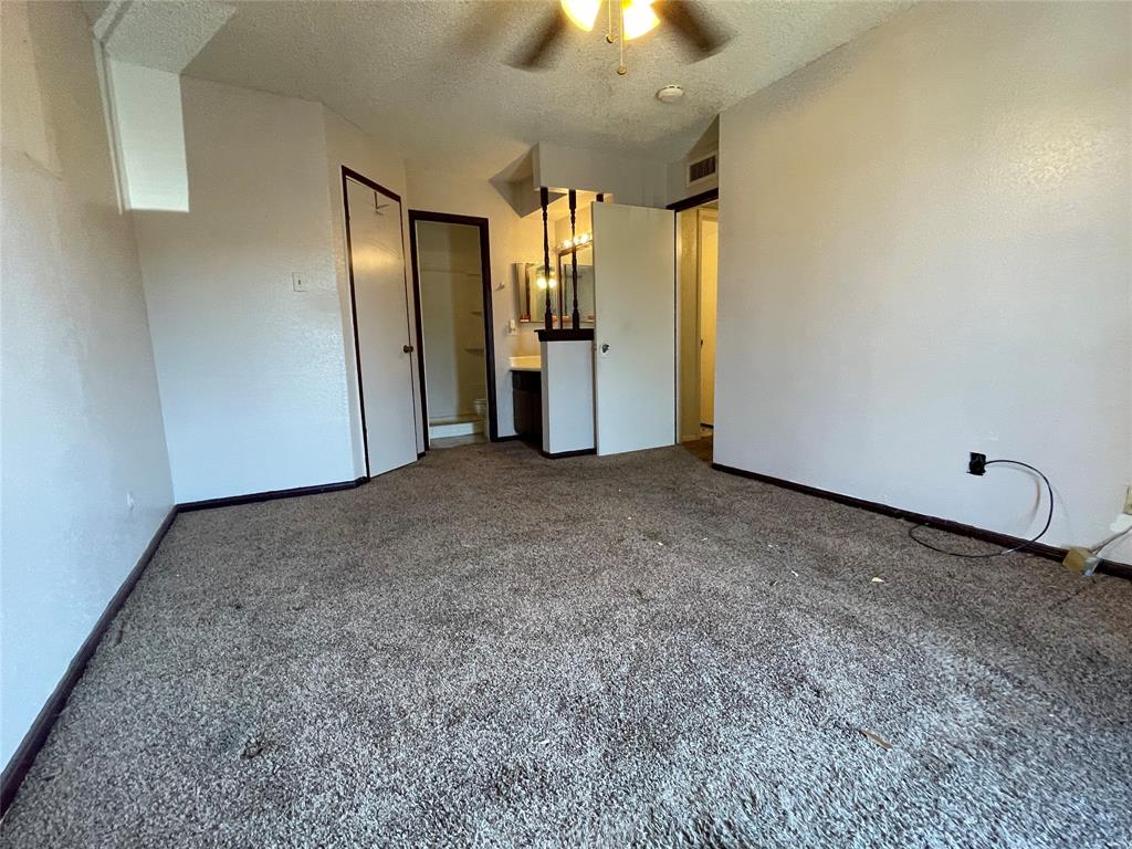 Photo #10: 37732945 Listing 