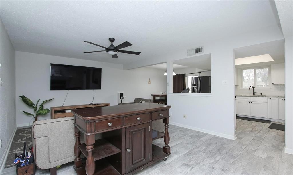 Photo #8: 72820725 Listing 