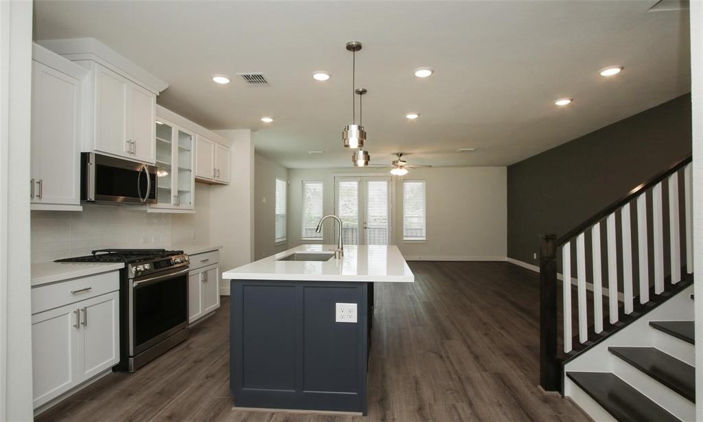 Photo #4: 71821223 Listing 