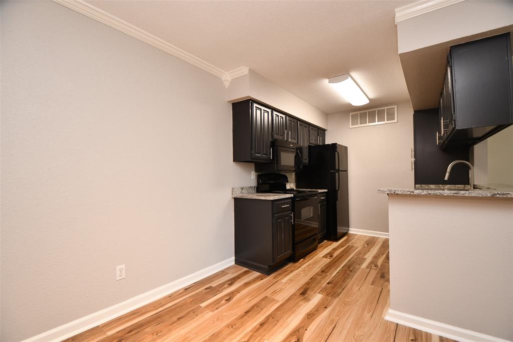 Photo #8: 42675040 Listing 