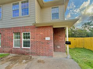 4748 Clover, Houston, TX, 77033