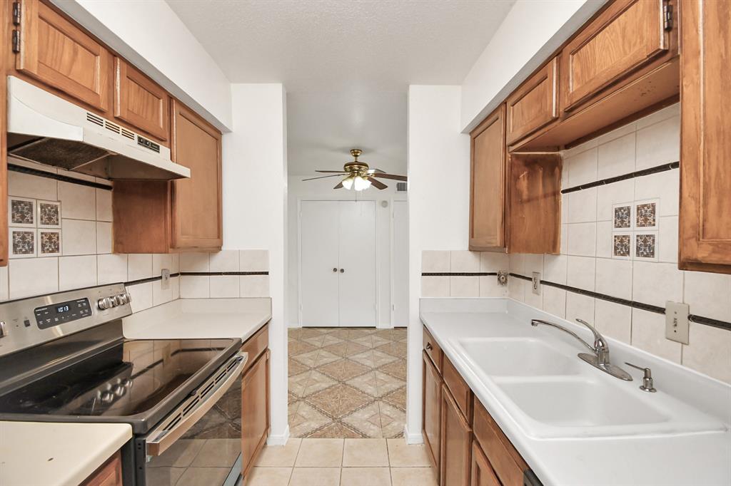 Photo #8: 27814464 Listing 