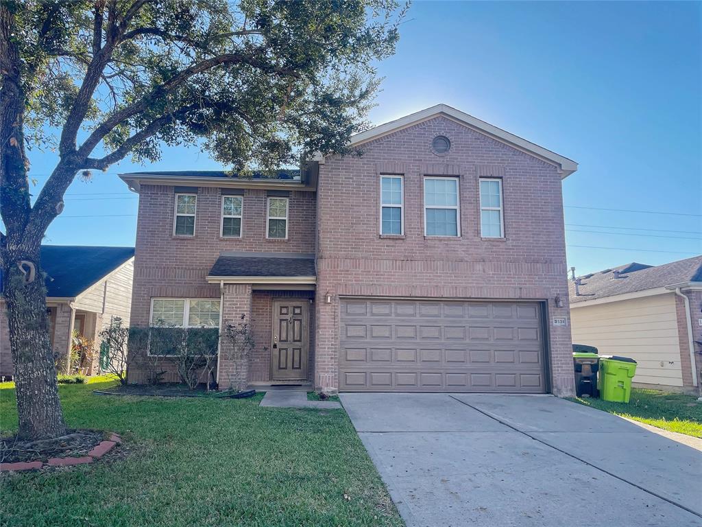 3131 Lexington Lk DR