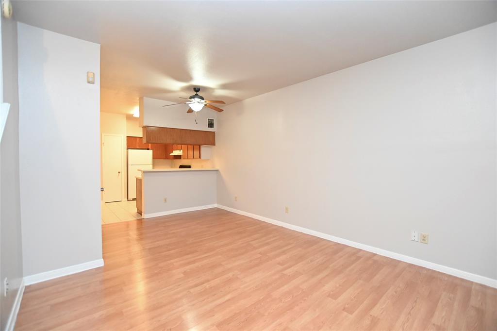 Photo #4: 78599387 Listing 