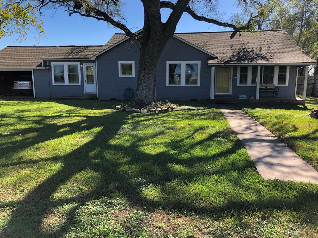 Charming home on 18.40 acres on the outskirts of Bellville. 3/1/1 with 1400 sq ft metal building with guest room and full bath. Shop also has 15' carport and 35' lean to. There is a 600sq ft 2/1 + office barndominium with 1500 sq ft shop area on 3 acres to the back of the property with seperate entrance. Barndominium is currently rented to well established tenants. There is also a 20x35 barn in the pasture. The main home features new windows in 2024, solar panels, new septic 2020 bath remodel 2022, new pex plumbing and water heater. The home was leveled in August 2024.