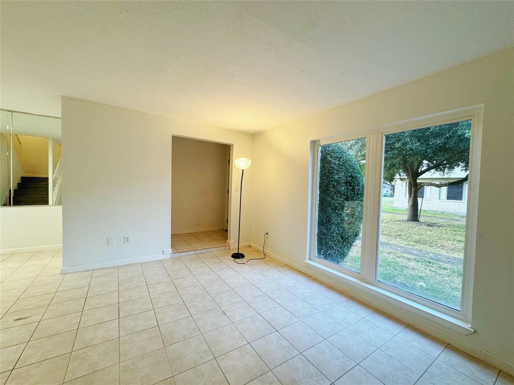 Photo #10: 87656800 Listing 