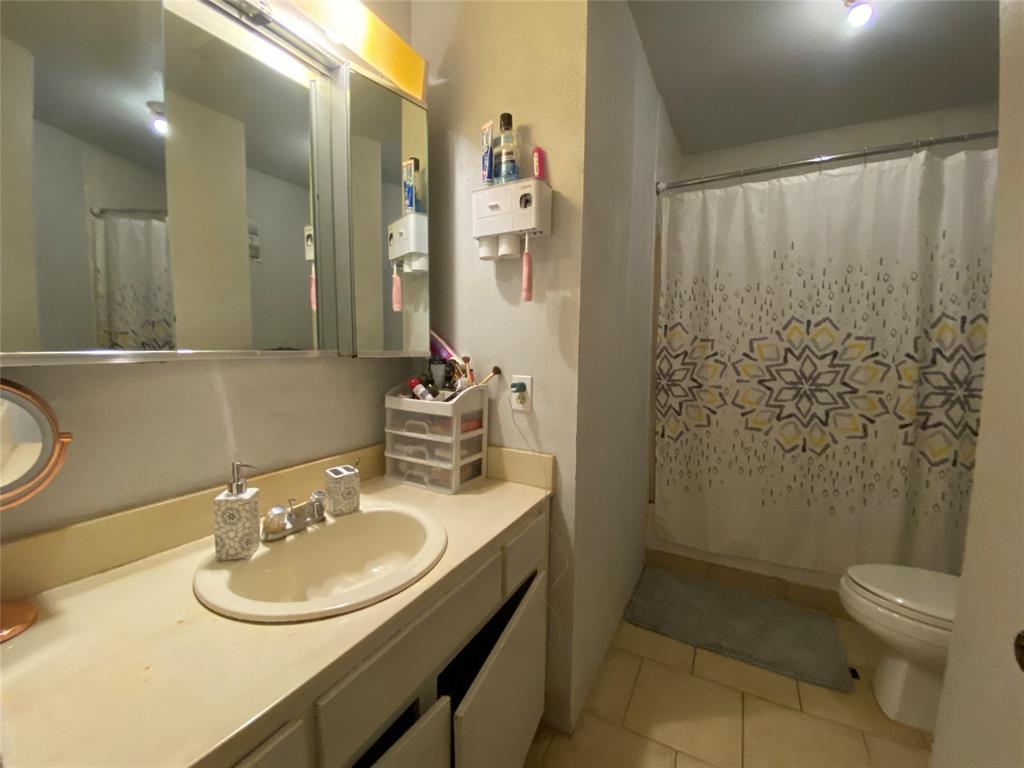 Photo #10: 27247427 Listing 