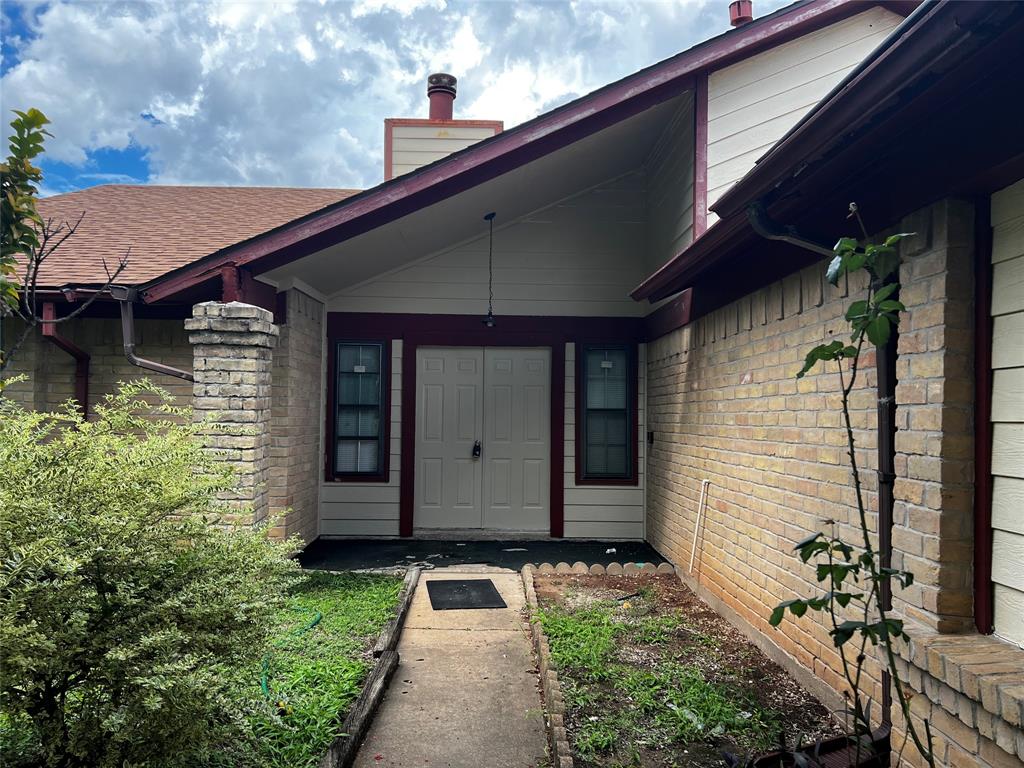 12014 Plumbrook Drive