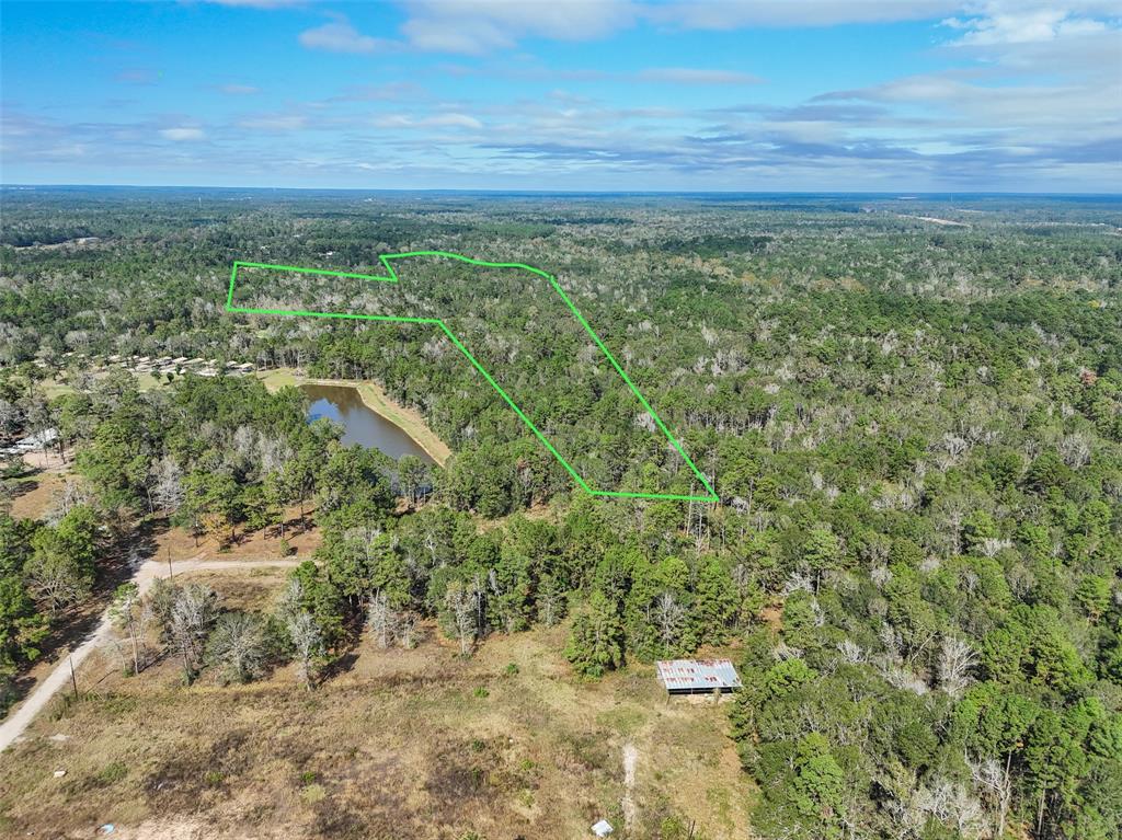 24 acres of blank canvas! It is ideal for builders, investors, or anyone seeking a peaceful retreat. Conveniently located.