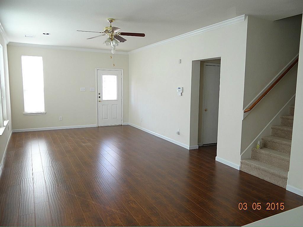 Photo #3: 4571708 Listing 