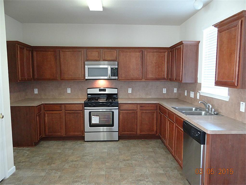 Photo #5: 4571708 Listing 