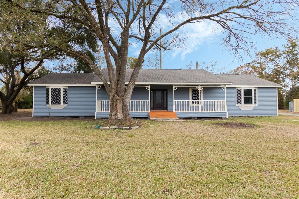 Welcome to 4004 Gatewood!  COMPLETELY REMODELED! New 30 year roof installed in July 2024.  Freshly painted, new kitchen cabinets with Beautiful Quartz countertops.  Master closets have been completely redesign with lots of space, both closets are walk-ins... plenty of space for her and him!  Vinyl plank flooring throughout and carpet intalled in bedrooms.  Bathroooms also have been updated with new tile and Quartz countertops.  Let's talk about the Stylish Wet Bar in the living room, perfect for entertainment; your guests will love it! So much space, separate formal dining room and breakfast area.  You can feel the peace and calmness the home has to offer, lots of nature around! Schedule your appt today before it's too late.  This beutiful home won't last!