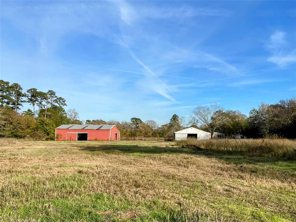 Dreaming of building your perfect home amidst serene natural beauty? Look no further! This stunning 57-acre property offers endless possibilities for your ideal country escape. Bring your horses, grab your fishing pole, and immerse yourself in the tranquil charm of this picturesque retreat.
The land is thoughtfully cross-fenced into 2-3 separate pastures, complete with multiple ponds, a barn with horse stalls, two 3-sided barns, and a lean-to—ideal for your agricultural or equestrian needs.
The property also includes a manufactured home, less than five years old, ready for your personal touch to transform it into your cozy haven.
Located just minutes from Montgomery, Huntsville, and College Station, this is your chance to create a private oasis while staying close to city conveniences. Don’t miss this opportunity to turn your dream lifestyle into reality!