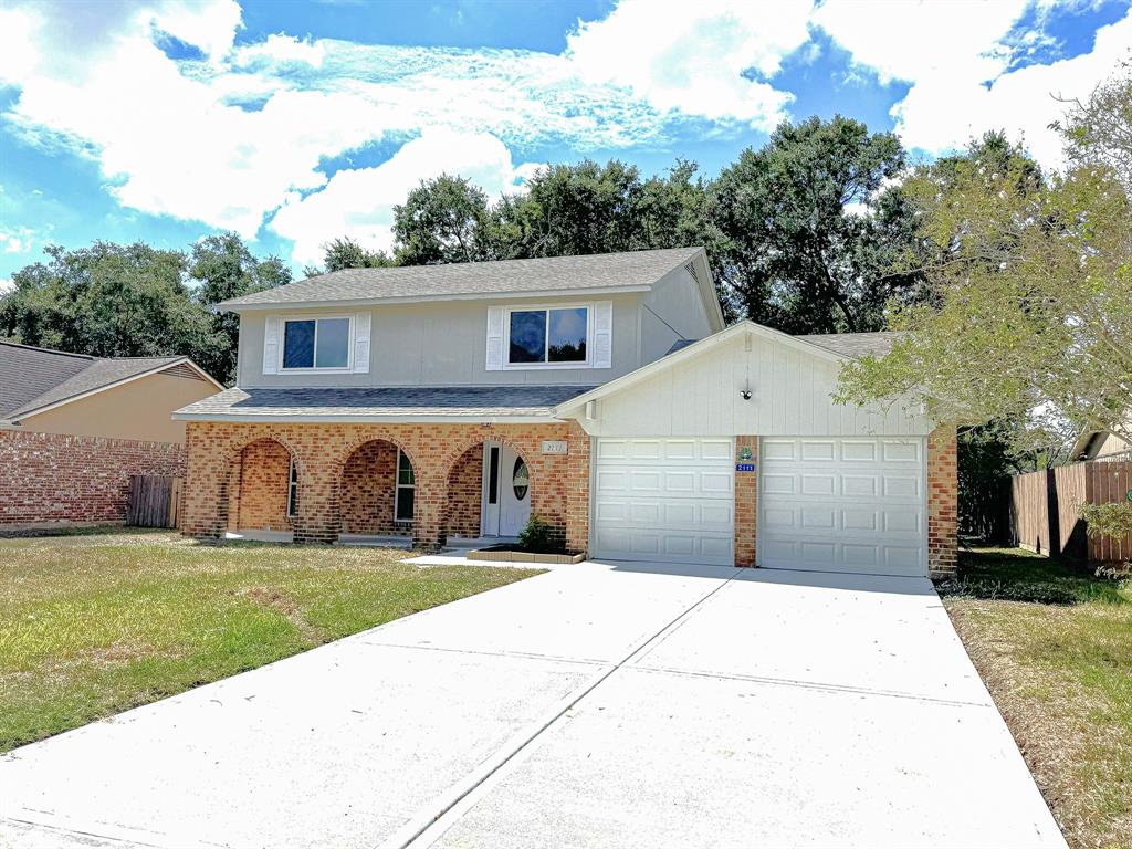 Welcome to a very beautifully remodeled home with 4 bedroom and 2.5 bathrooms in Westlake subdivision. Upgrades includes NEW roof, NEW windows, NEW ductwork, NEW paint, NEW vinyl and tiles through out, NEW Quartz counter tops, NEW back splash, NEW shower door, NEW bath tub, NEW stove, NEW dish washer, NEW range hood, NEW garage doors and openers, NEW driveway, NEW fence, NEW water heater,  NEW vanities, NEW toilets, NEW sinks and faucets, NEW lights and ceiling fans, NEW front door and NEW garbage disposal.
House also features a nice floorplan with a spacious living room and formal dining room, a beautiful backyard view on the greenbelt and just a few steps away to the community pool and park.
Very easy to access I-10 and convenient to shopping, restaurants and entertainments.
It's a MUST-SEE.