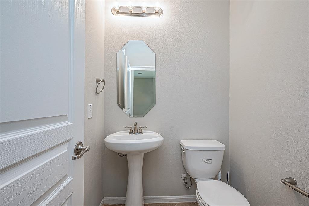 Photo #11: 42922067 Listing 