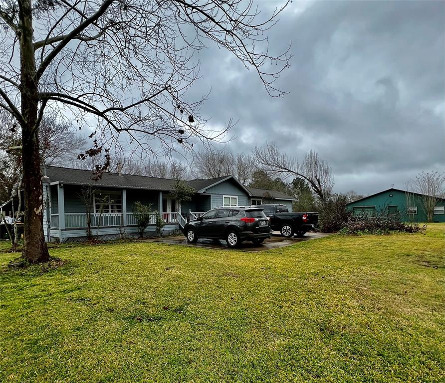 633 Hillhouse Rd