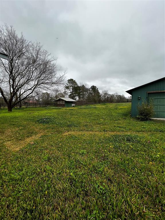 633 Hillhouse Rd