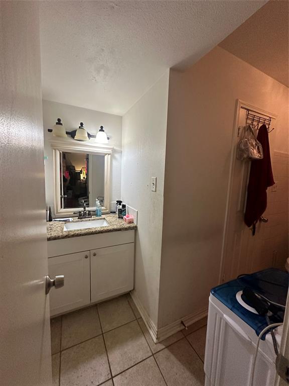 Photo #8: 50427924 Listing 