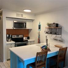 6300 Seawall, Galveston, TX, 77551