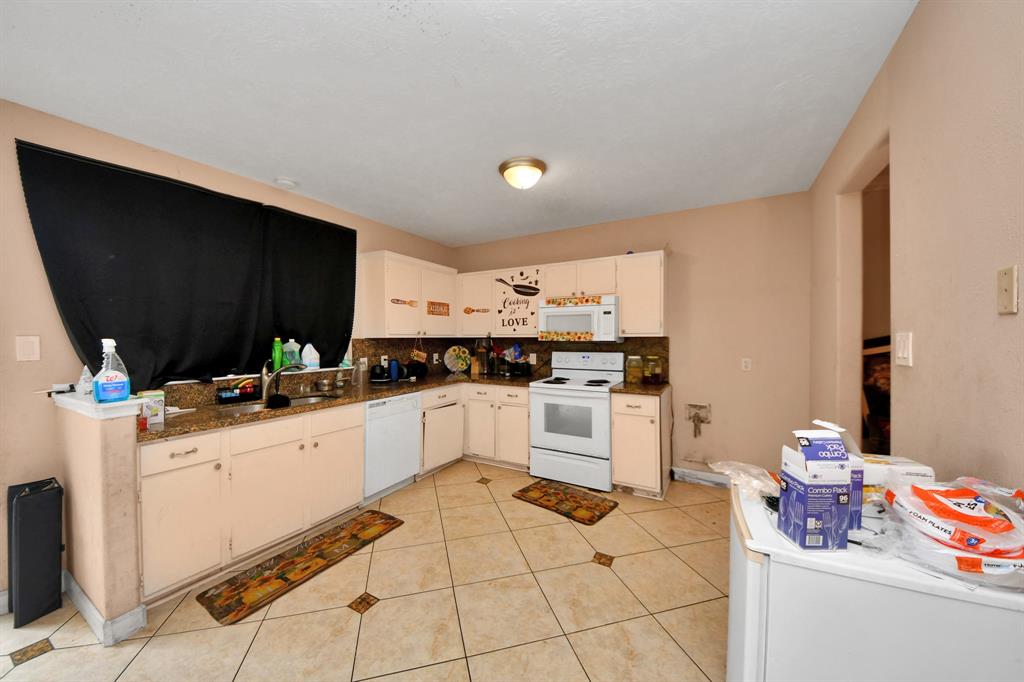 Photo #8: 59382700 Listing 