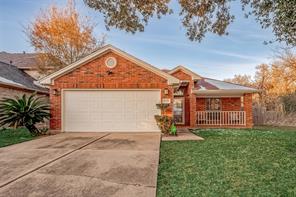 16310 BLOSSOMWOOD Ln — VILLAGE OF OAK LAKE